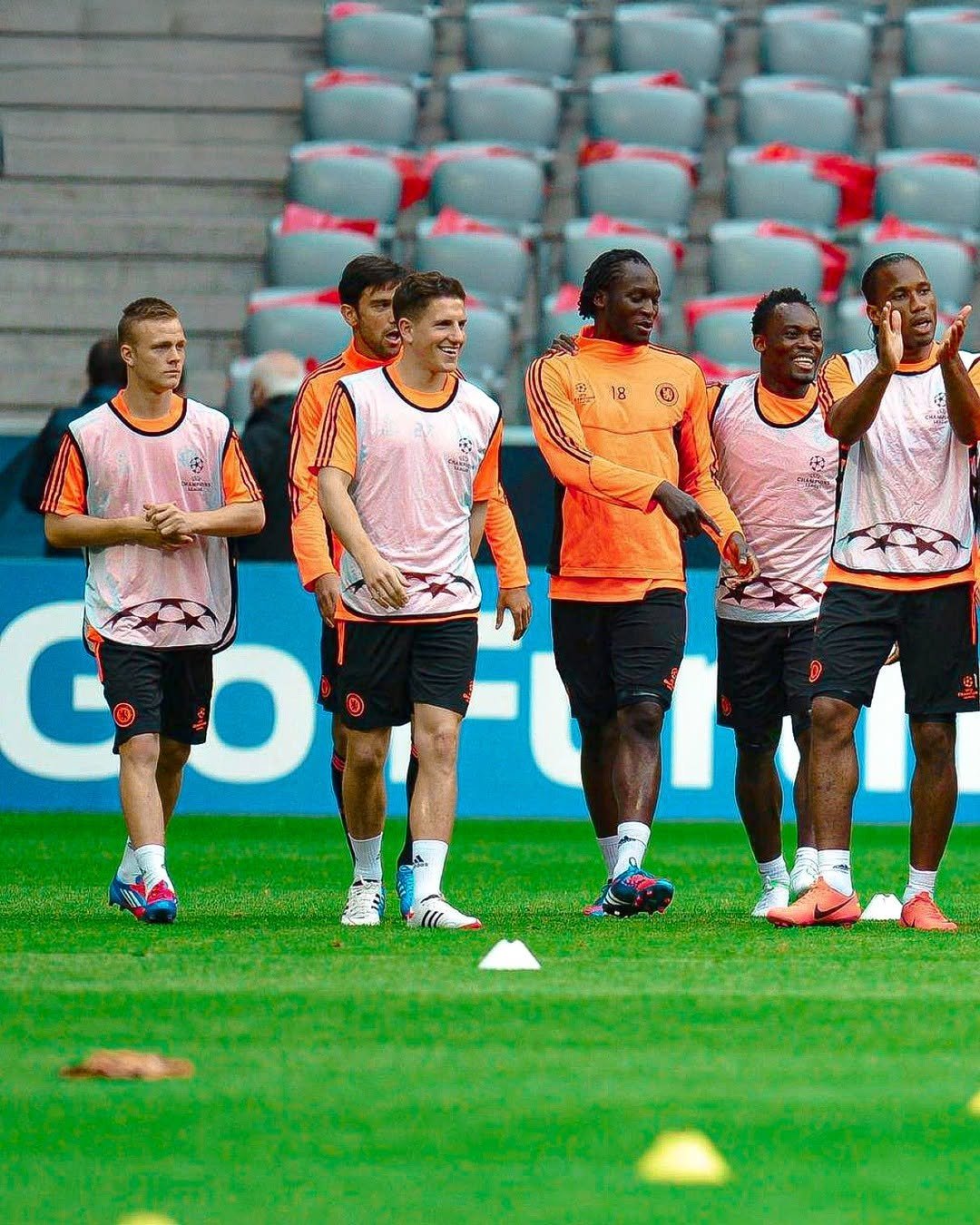 kaiyun体育平台-拜仁慕尼黑发布备战花絮，赛前篮板制胜，意甲任务艰巨，纪律约束更严格